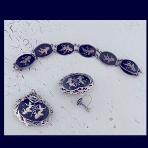 Antique Silver Siam set of Earring and Bracelet
